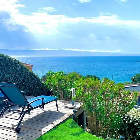 Ajaccio Maison Bord De Mer Dans Residence Avec Piscine Exterior photo